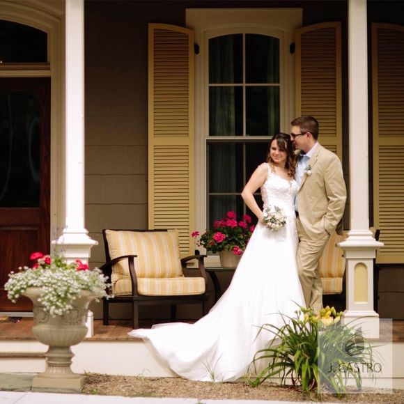 Meet your Posher, Danielle - Picture 1 of 1